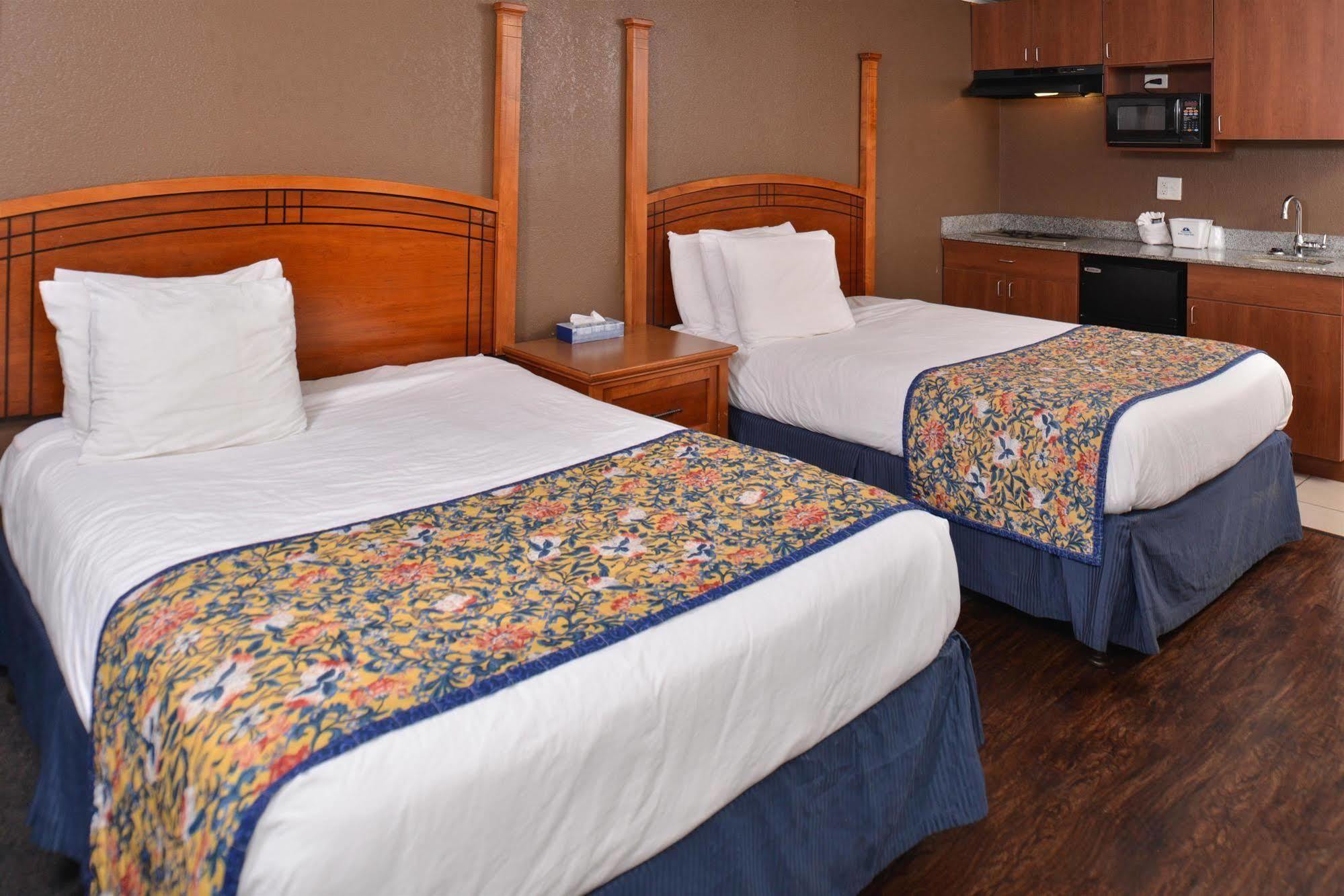 Americas Best Value Inn & Suites Джексон Экстерьер фото